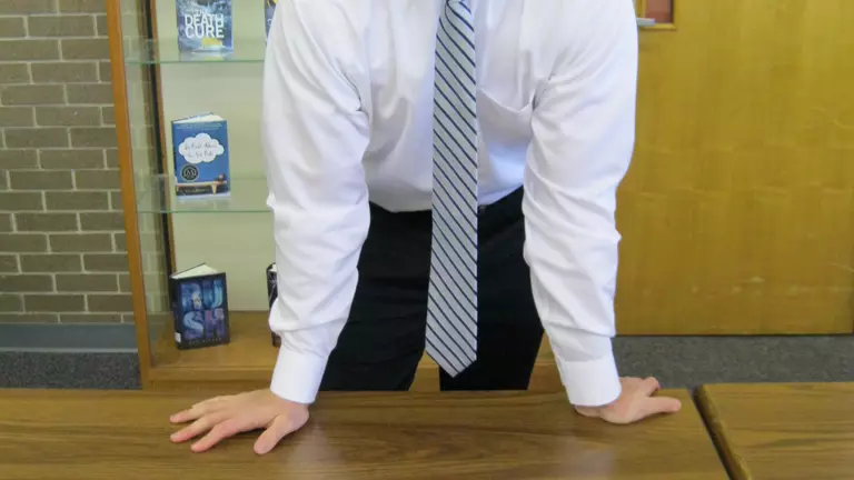 Warren Announces Signing of Stolsig