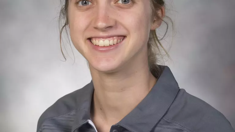 Olson Captures 3,000m Steeplechase Title