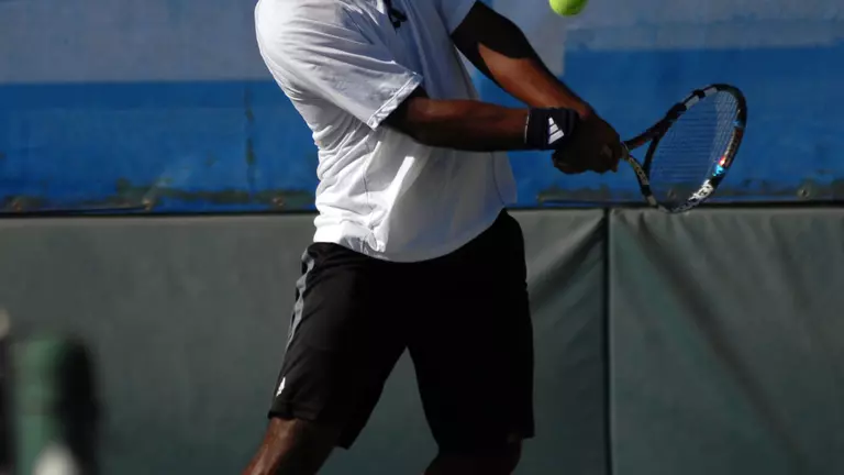 Aggies End Owls Winning Streak