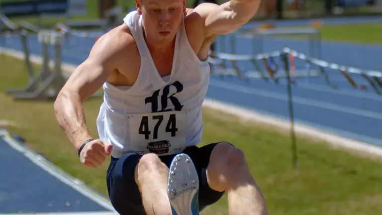 Pressley Leads Owls in Decathlon at C-USA Championships