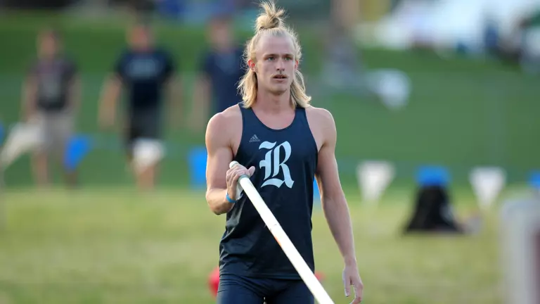 Pillow Wins Fifth Consecutive Pole Vault Title