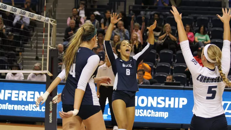 Volleyball Advances to C-USA Semis with Sweep of Marshall