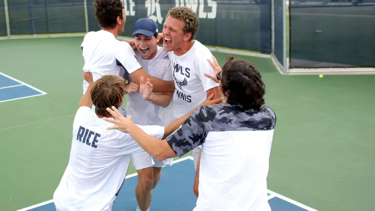 Energized Owls Race to First Title Since 2010