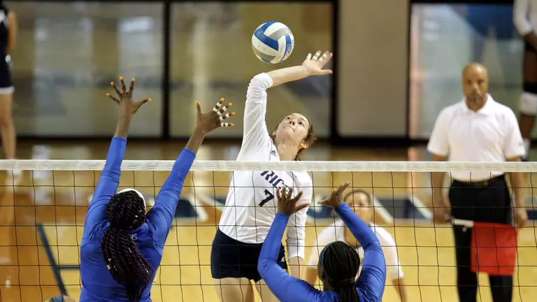 Morgan Earns AVCA All-Region Honors