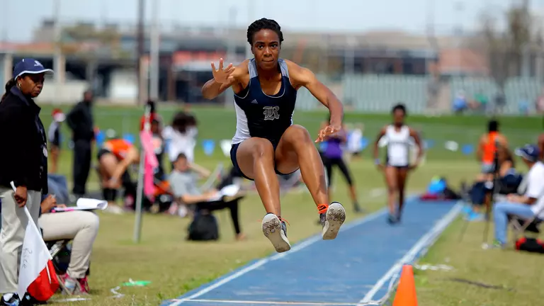 Ding, Obiozor Conclude Rice Careers