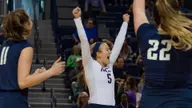 Volleyball Extends Win Streak to 11 Straight