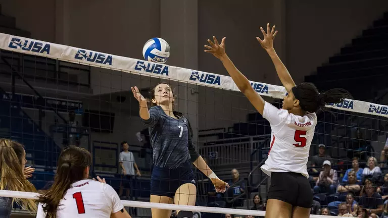 Owls Drop C-USA Title Match to WKU in Five Sets