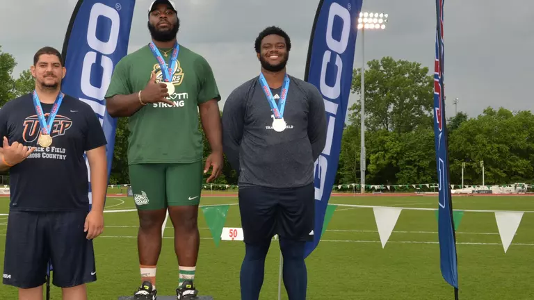 Hicks Places Second in Discus at C-USA Championships