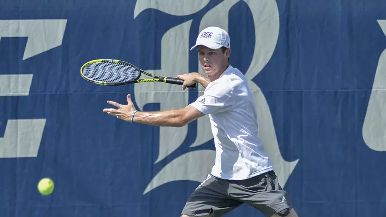 Owls Sweep Through First Day of Rice Invite