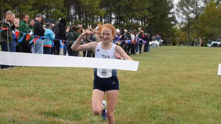 Forbes Repeats as Champion at C-USA Championships