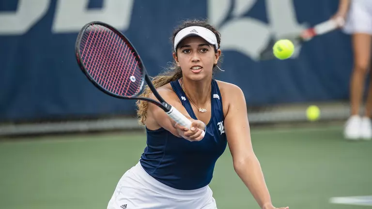 El Jardi Wins Twice to Advance to Regional Main Draw