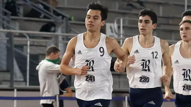 Landa, Woodley Earn Wins in San Antonio