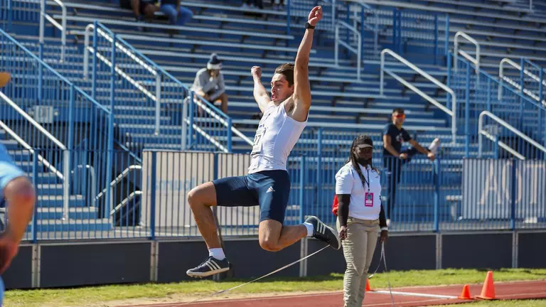 Fong Leads Group of Decathletes at C-USA Championships