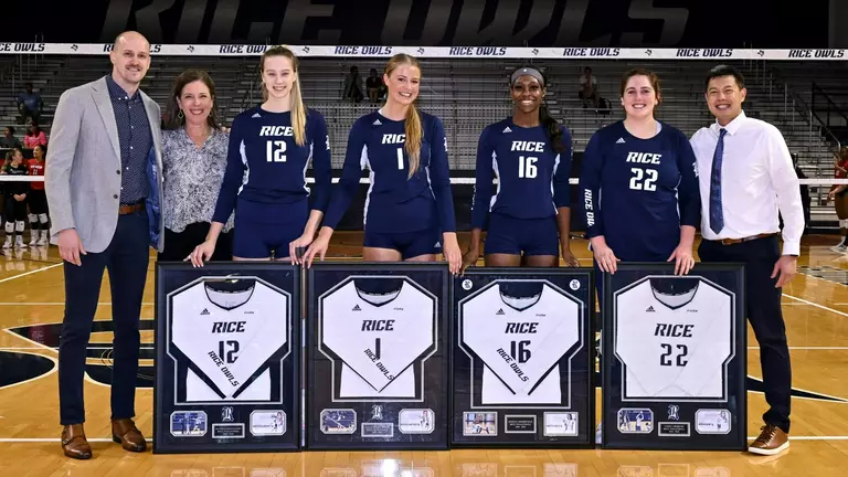 No. 21 Volleyball Earns Senior Day Sweep over Louisiana Tech