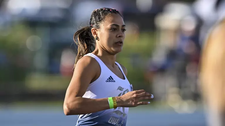 Owls Complete Jam-Packed Weekend