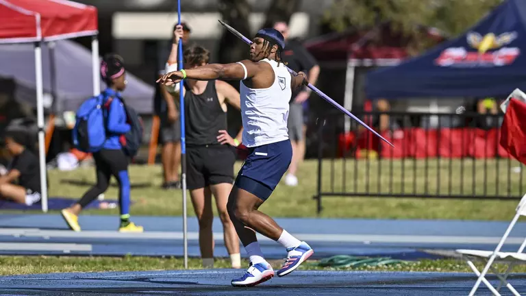Owls Win Three Events at Tom Tellez Invitational