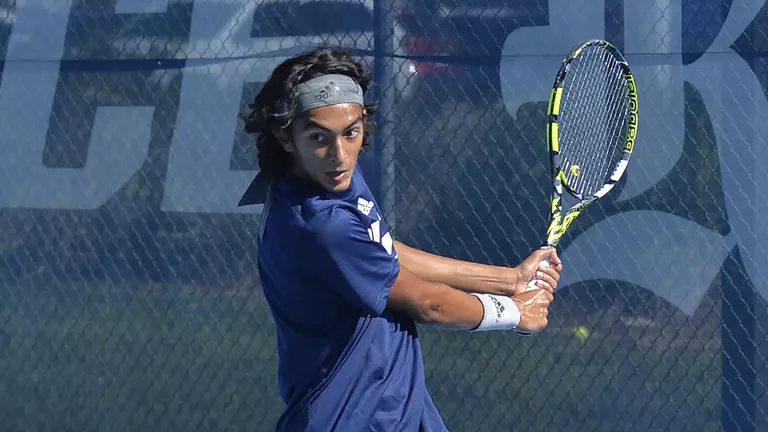 Kapasi Advances to Singles Main Draw at SoCal Intercollegiate