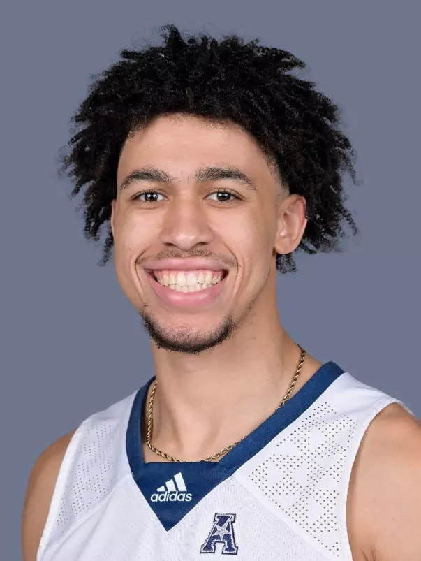 Andrew Akuchie 2023-24 Headshot