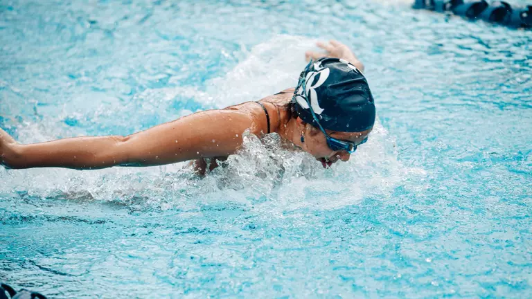 Swimming Places Fifth at the SMU Invite