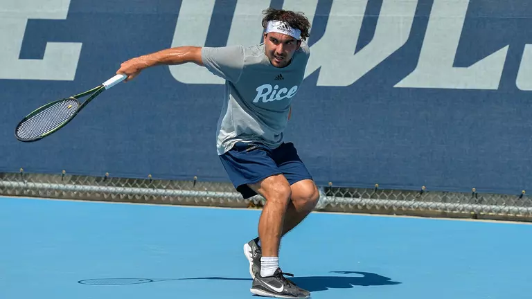 Men's Tennis Duo Reaches Championship Matches at the Ron Wesbrooks Invitational