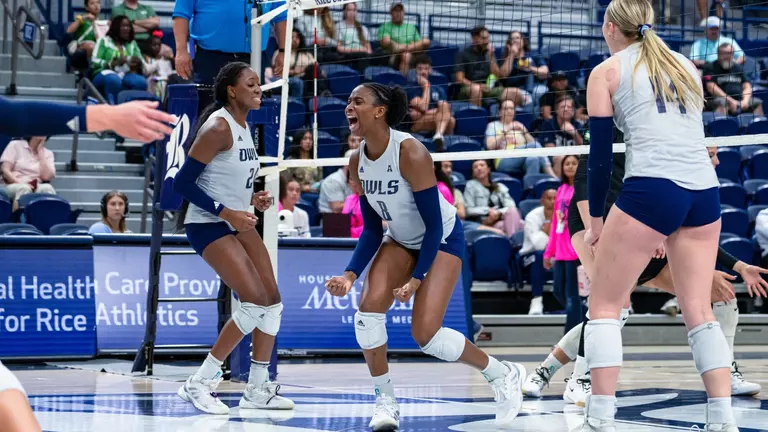 Ogunlana, Tchouangwa Earn AAC Honorable Mention