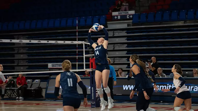 PREVIEW: Volleyball Looks to Bounce Back Against Tulane, at Temple