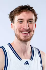 Jackson Peakes Headshot 2024-25