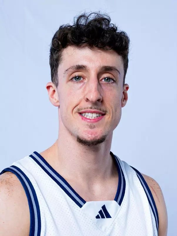 Alem Huseinovic Headshot 2024-25