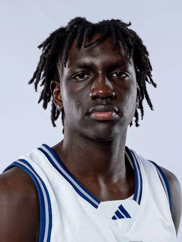 Jacob Dar Headshot 2024-25