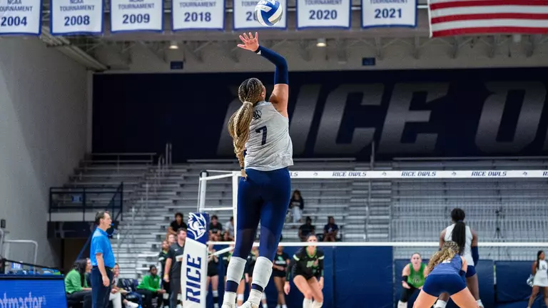 PREVIEW: Volleyball Hosts Charlotte, Heads to UTSA in Weekend Action
