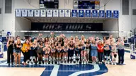 Volleyball Takes Down Charlotte in Straight Sets on Alumni Night