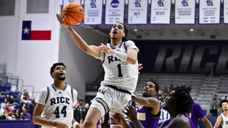 Amos’ Late Layup Gives Rice Victory over Alcorn State