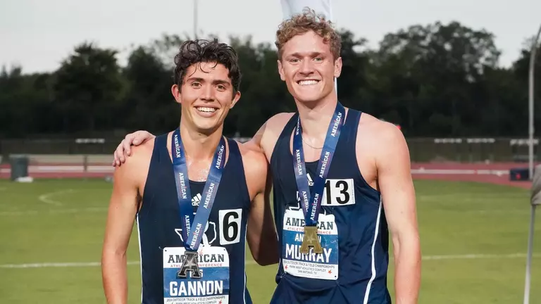 Owls Continue to Lead AACs After Day Two