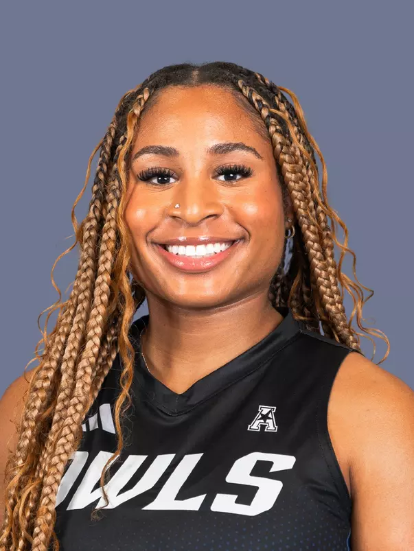 VB Nia McCardell 2024 headshot