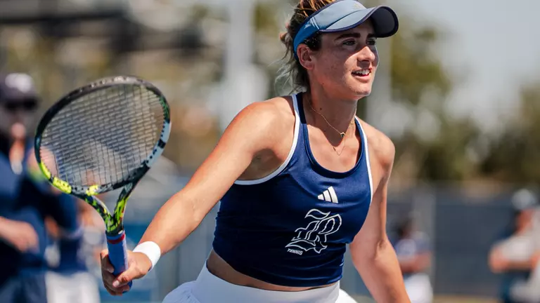 Schwartzman Punches Ticket to NCAA Championships