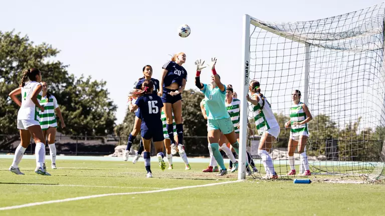 Owls Host East Carolina Thursday for Senior Night