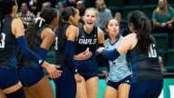 Owls Sweep Charlotte for 11th Straight Win