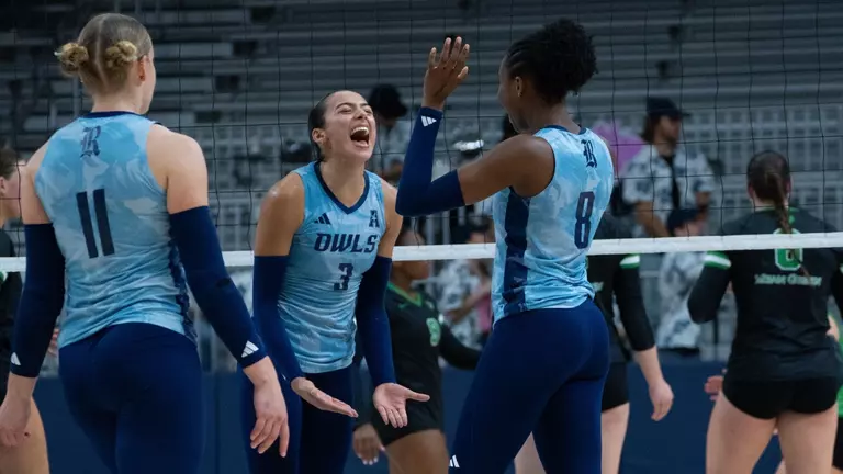 Owls Stay Hot with Win Over North Texas