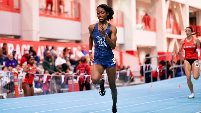 Owls Shine at Robert Platt Invite