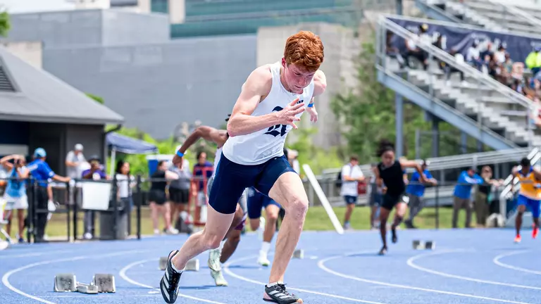 Men’s T&F Heads to Tom Tellez Invite