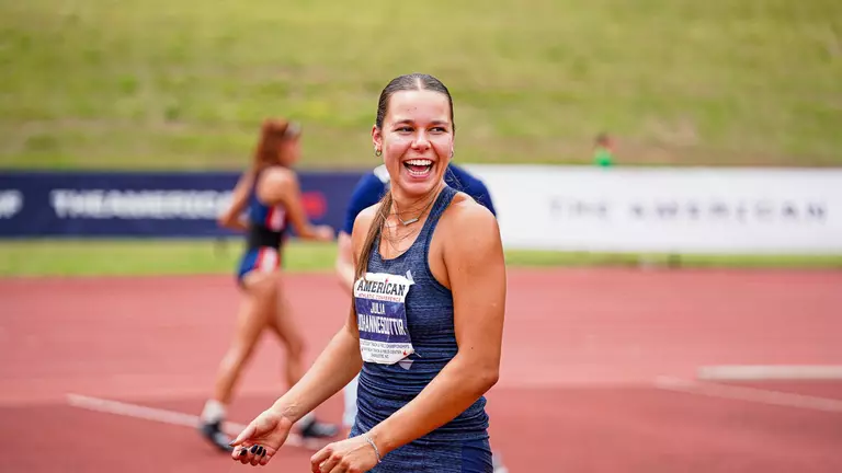 Johannesdottir Leads Owls at Day Two of AACs