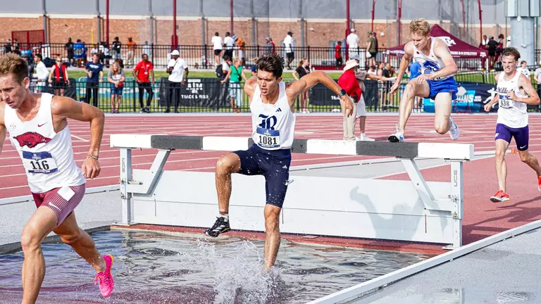 Gannon, Marais Close Rice’s Stay at NCAA West Prelims