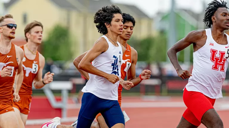 Men’s Track Has Great Debut to Outdoor Season