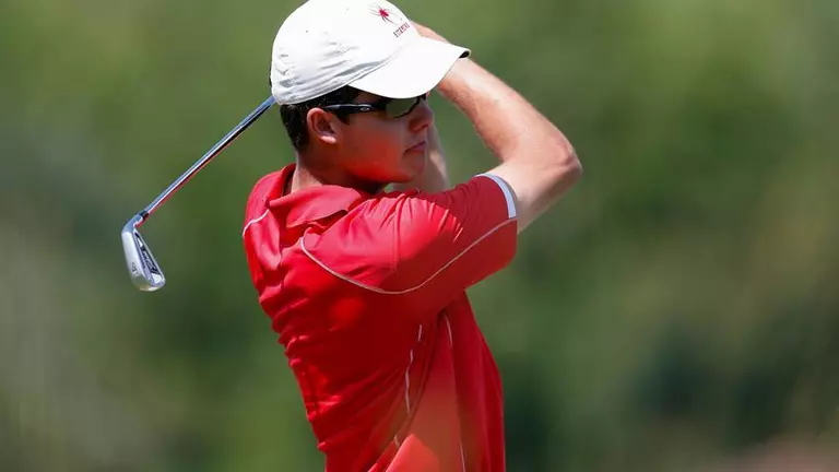 Pizetoski, Lowe Lead Spiders In Opening Round