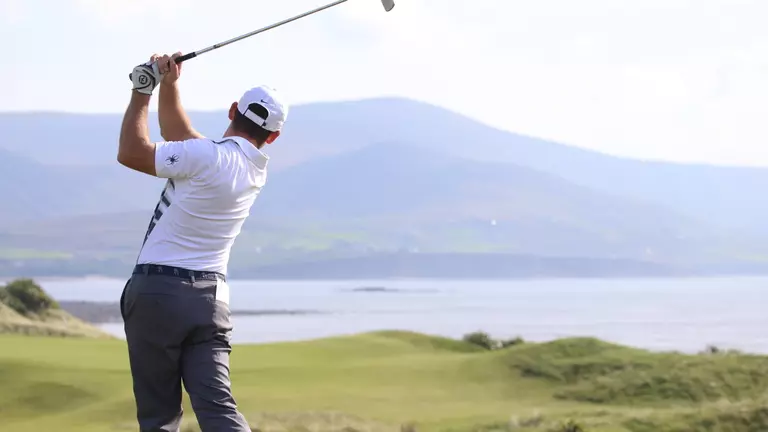 Richmond Leads After First Round In Ireland