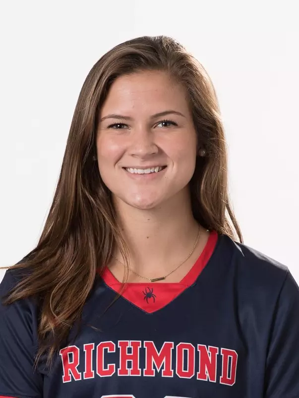 Katie Trainer Headshot