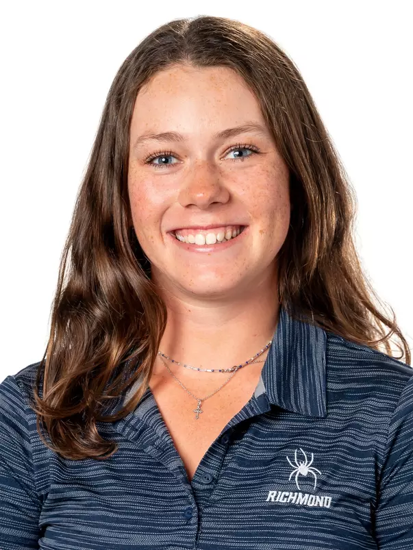 Hannah Lydic headshot