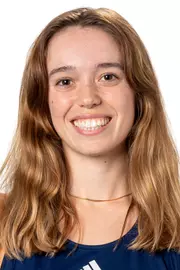 Headshot of Leonor Oliveira
