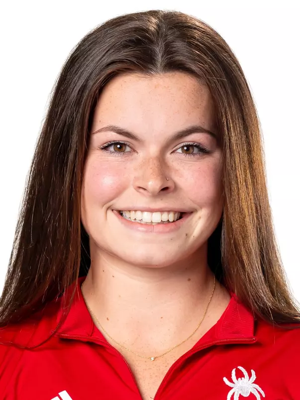 Izzy Blaylock Headshot