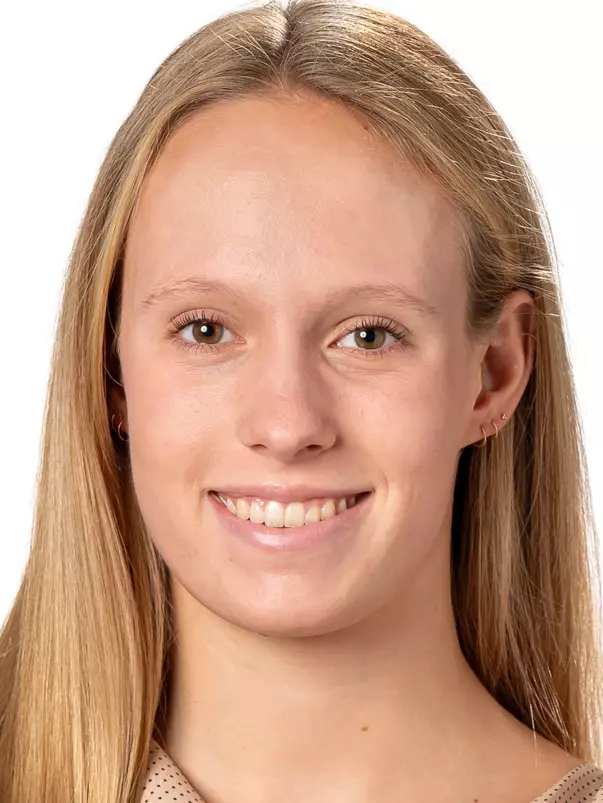 Katie Chignell Headshot